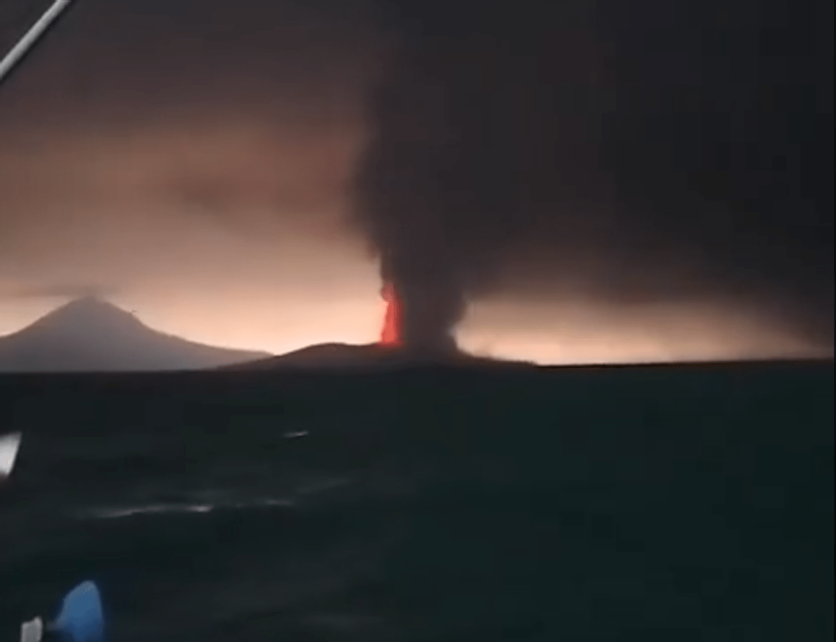 https://www.quotidianodelsud.it/wp-content/uploads/2026/09/eruzione-indonesia.png
