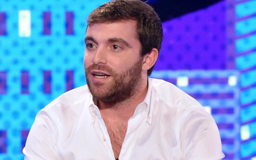 Fabrizio Romano cerca fidanzata: “Spero di trovarla, è una priorità”