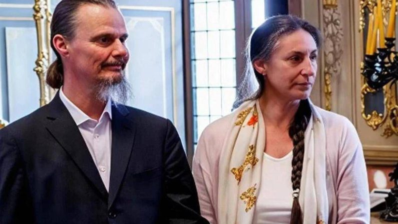Famiglia nel bosco, Nathan e Catherine: “Decisione del Tribunale ci spezza il cuore”