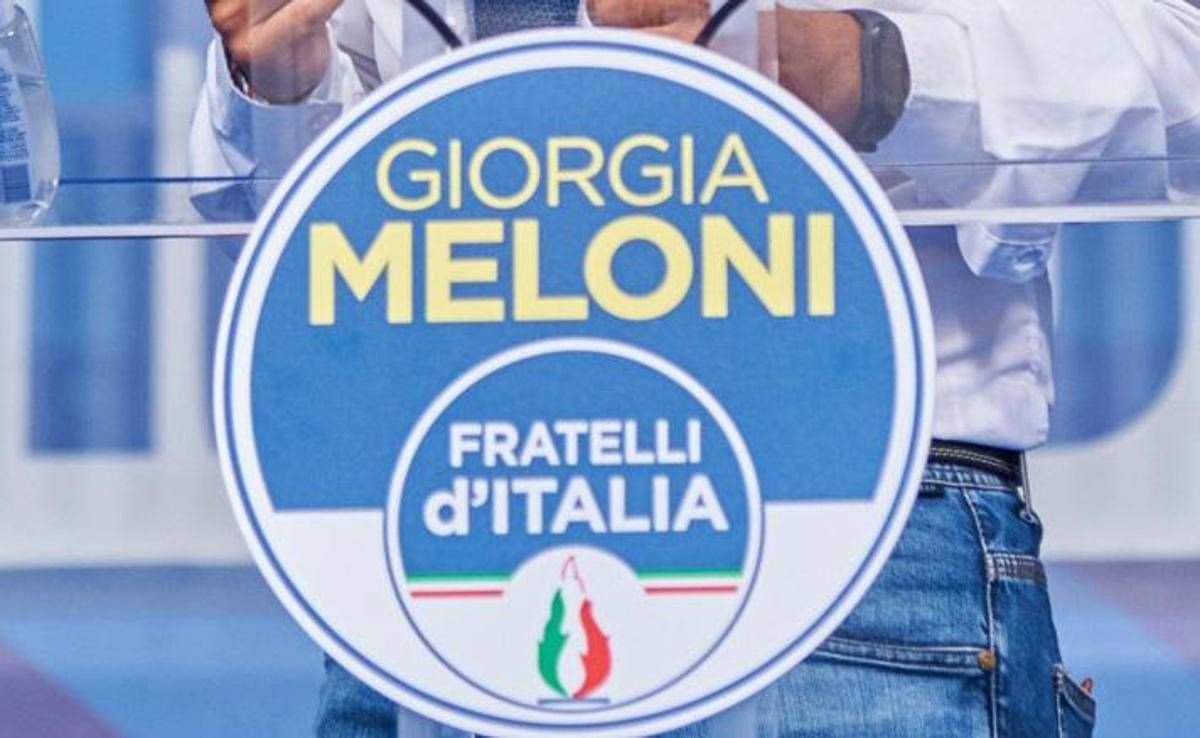 https://www.quotidianodelsud.it/wp-content/uploads/2026/09/fdi-logo-meloni-fg.jpeg