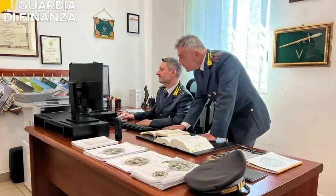 Corruzione e caporalato nei cantieri dell’AV Napoli-Bari, 20 misure cautelari