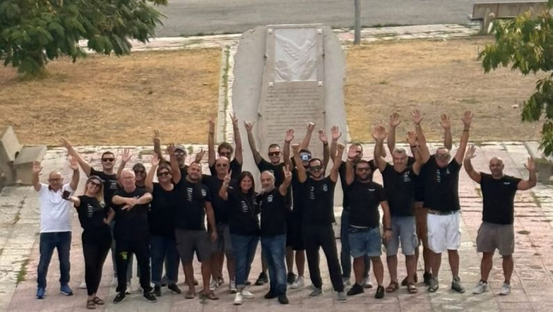 Motonautica, la famiglia Aiello torna a casa: festa a Steccato di Cutro