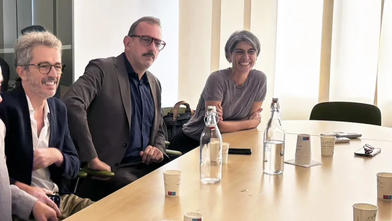Puglia, Decaro e Miglietta incontrano registi e produttori dei film selezionati alla Mostra di Venezia: “Un orgoglio averli sostenuti”