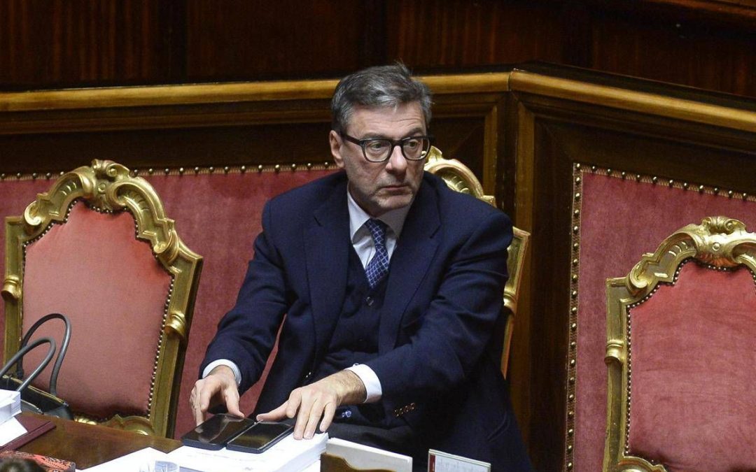 Istat, deficit resta al 3,1%: Italia ancora in procedura di infrazione. Giorgetti: “Prendiamo atto con rammarico”