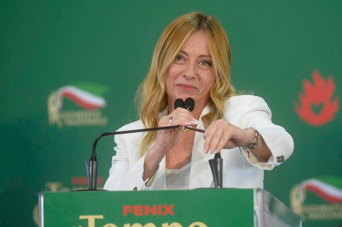 https://www.quotidianodelsud.it/wp-content/uploads/2026/09/giorgiameloni-sfondofenix-ipa-fg.jpeg