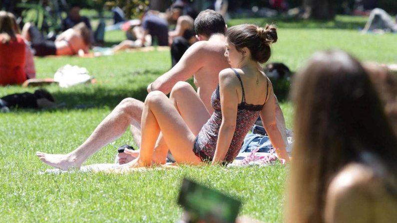 Addio caldo, afa finalmente fuori gioco: nel weekend tutta l’Italia in verde, quanto dura