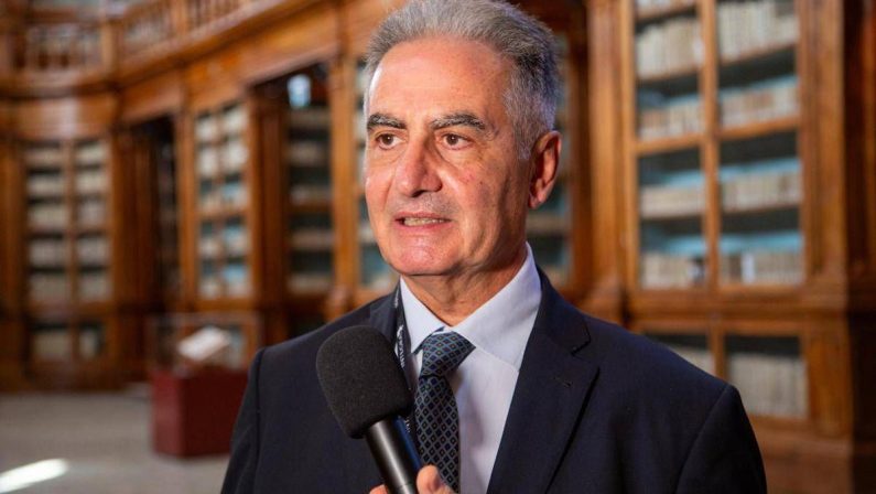 Società italiana di neurochirurgia, Giuseppe Catapano eletto presidente
