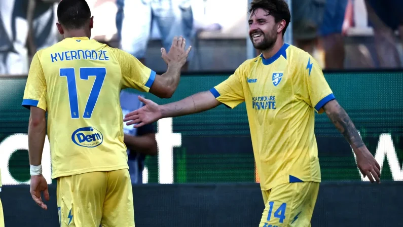 Vazquez risponde a Kvernadze, Genoa-Frosinone termina 1-1