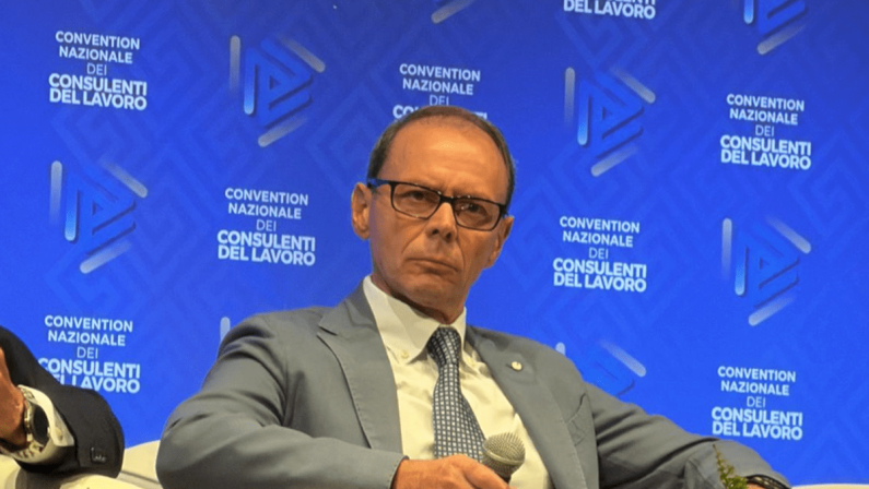 Piscopo (Ministero): “Da 1/12 obbligo inserire numero vacancy in Siisl per domanda decontribuzione”