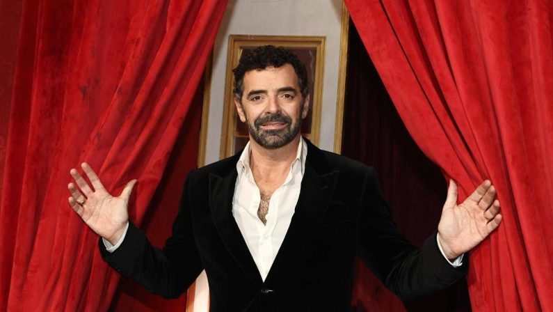 Alberto Matano nuovo giurato di Ballando con le stelle, l’annuncio ufficiale