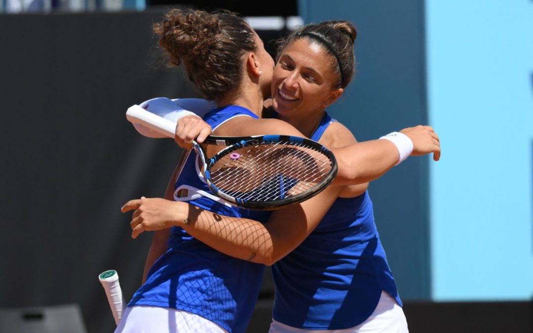 BJK Cup, l’Italia rimonta la Cina e vola in semifinale: decisiva la vittoria di Errani/Paolini