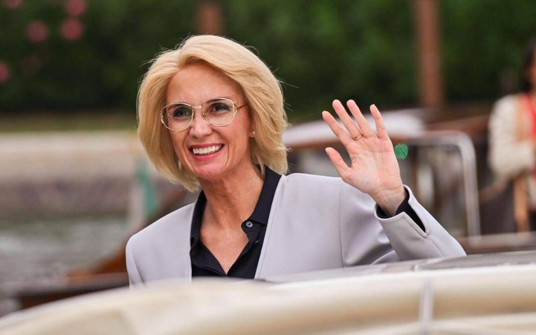 Venezia 83, nona giornata: ‘Naza’, Martone e la serie di Fanelli