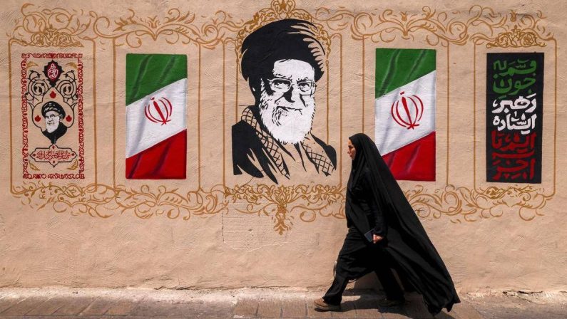 Iran, Teheran: “Colloqui con Usa inutili finché non accettano nostre condizioni”