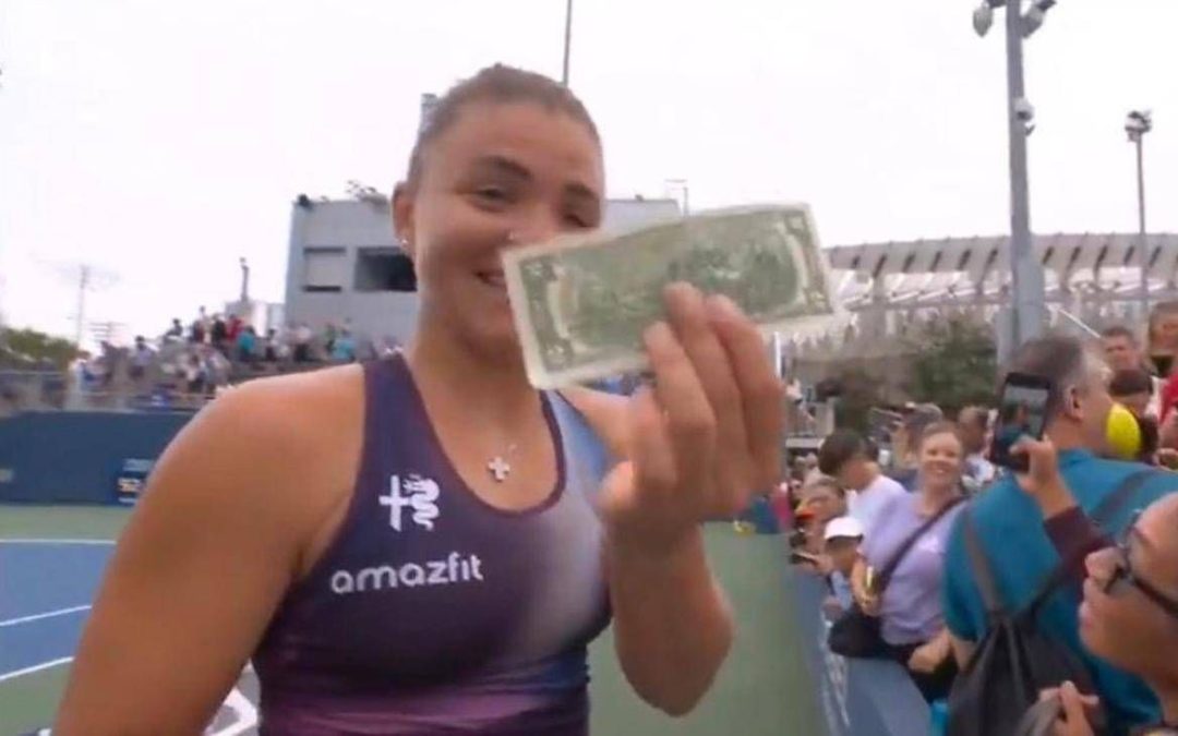 Us Open, Paolini vince e una tifosa le regala… soldi
