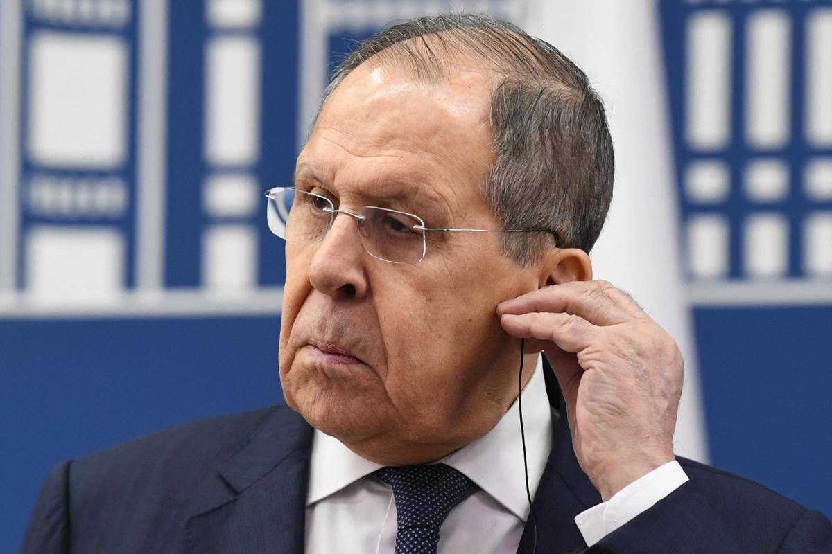 https://www.quotidianodelsud.it/wp-content/uploads/2026/09/lavrov-auricolare-afp.jpeg