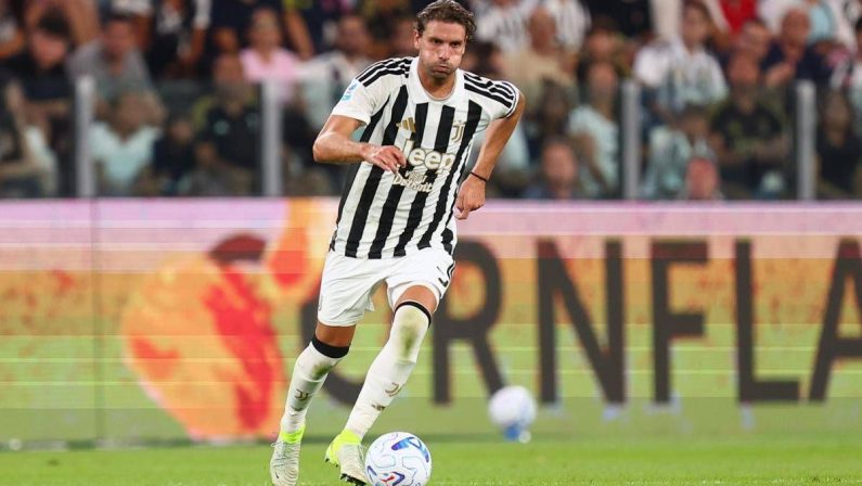 Juventus, ansia Locatelli: infortunio contro Milan, rischio operazione