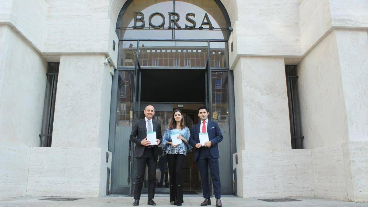 https://www.quotidianodelsud.it/wp-content/uploads/2026/09/luca-ponti-lucrezia-platee-federico-ponti-comm.jpeg