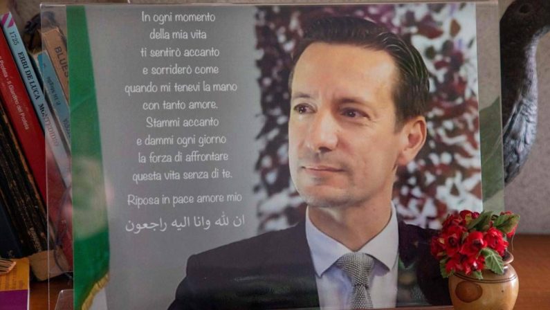 Omicidio Attanasio, procura chiede l’archiviazione. La moglie: “Non mi opporrò”