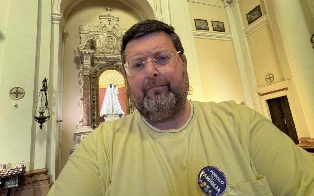 “Mi portano in carcere perché scrivo su Facebook”: la denuncia di Mario Adinolfi
