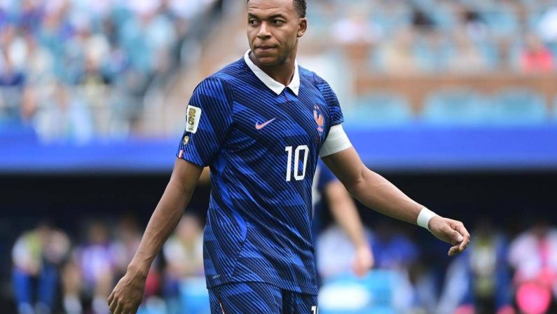 Mbappé: “Io come Ronaldo? La Francia non mi farà mai giocare fino a 41 anni”