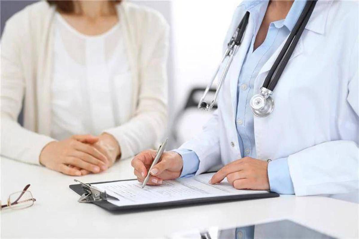 https://www.quotidianodelsud.it/wp-content/uploads/2026/09/medico-paziente-adobe-free.jpeg