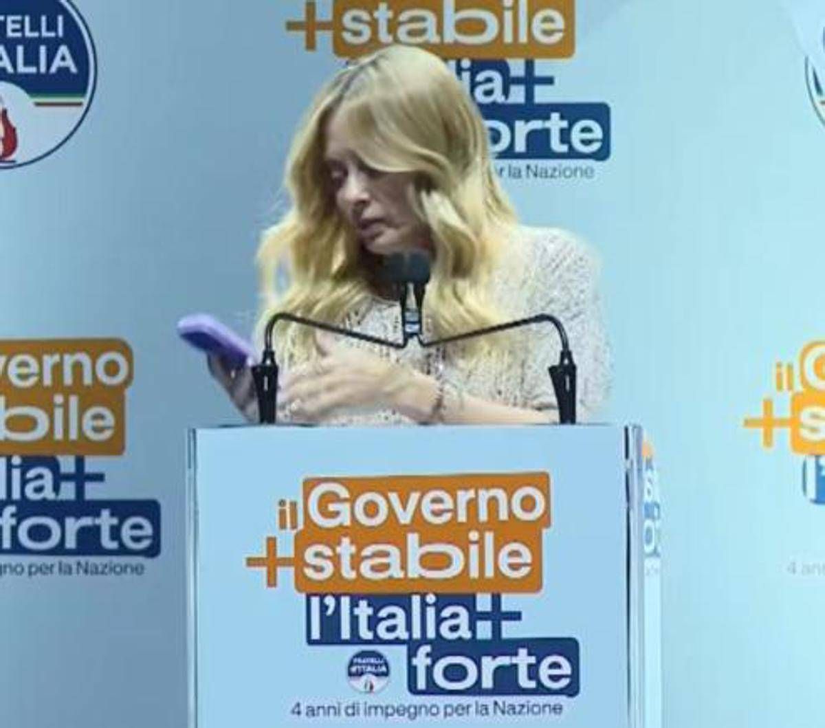 https://www.quotidianodelsud.it/wp-content/uploads/2026/09/meloni-telefonata-yt.jpeg