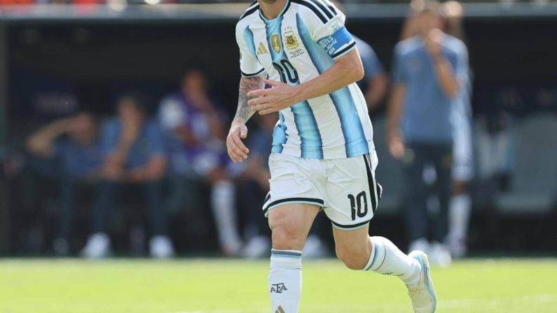 Messi convocato dall’Argentina, il 6 ottobre a Buenos Aires l’ultima volta con la maglia albiceleste