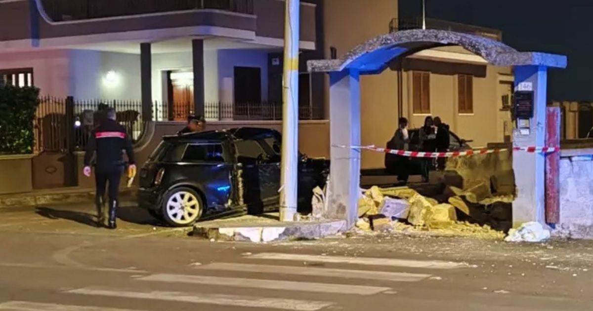 https://www.quotidianodelsud.it/wp-content/uploads/2026/09/mini-copper-schianto-salento.jpg