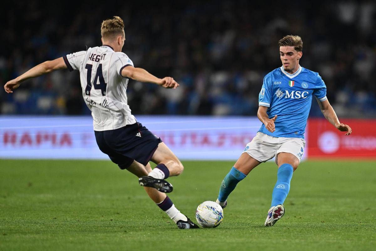 https://www.quotidianodelsud.it/wp-content/uploads/2026/09/napoli-bologna-ipa.jpeg