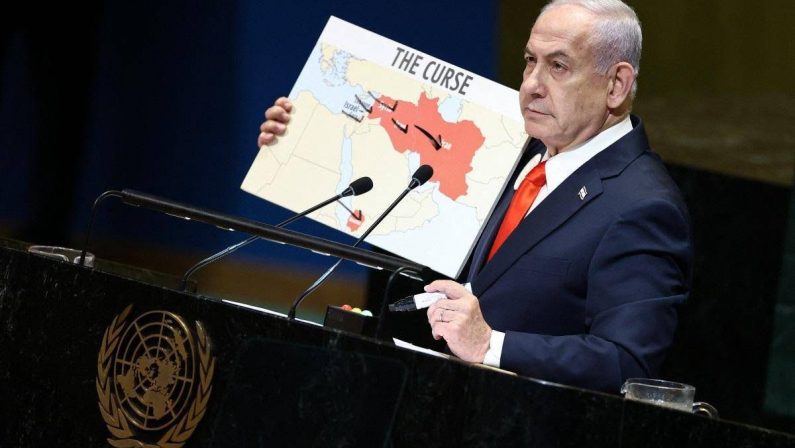 Netanyahu e le accuse sul 7 ottobre, l’ex capo dello Shin Bet: “Avvertito? Plausibile, rischia il carcere”