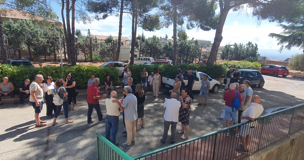 https://www.quotidianodelsud.it/wp-content/uploads/2026/09/nicotera-sit-in-dializzati.jpg