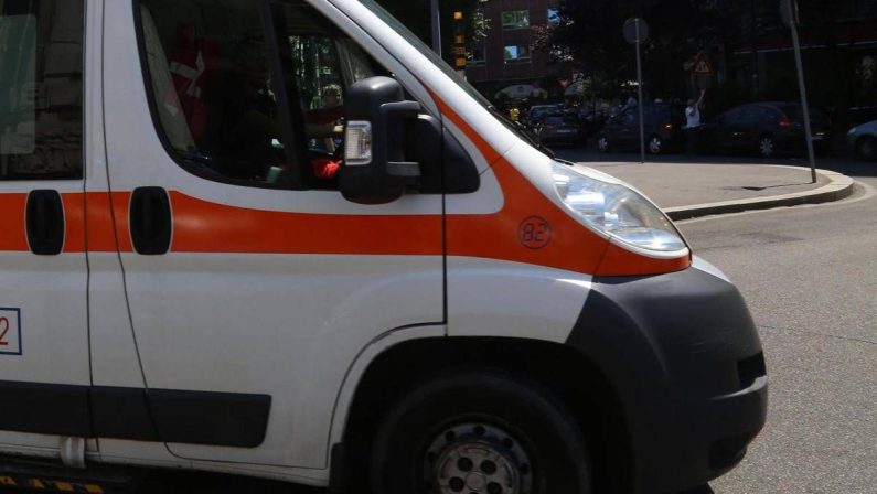 Dramma a Barletta, precipita per 10 metri durante lavori di manutenzione: muore operaio di 34 anni