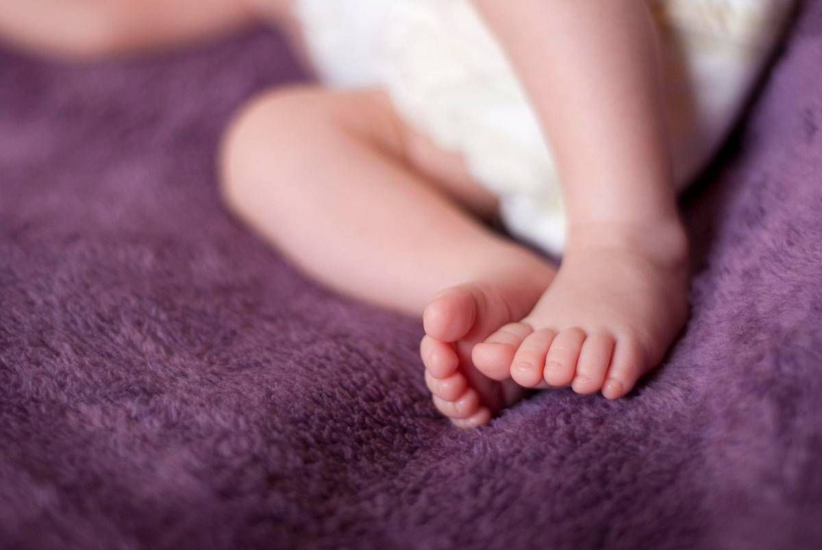 https://www.quotidianodelsud.it/wp-content/uploads/2026/09/piedi-neonato.jpeg