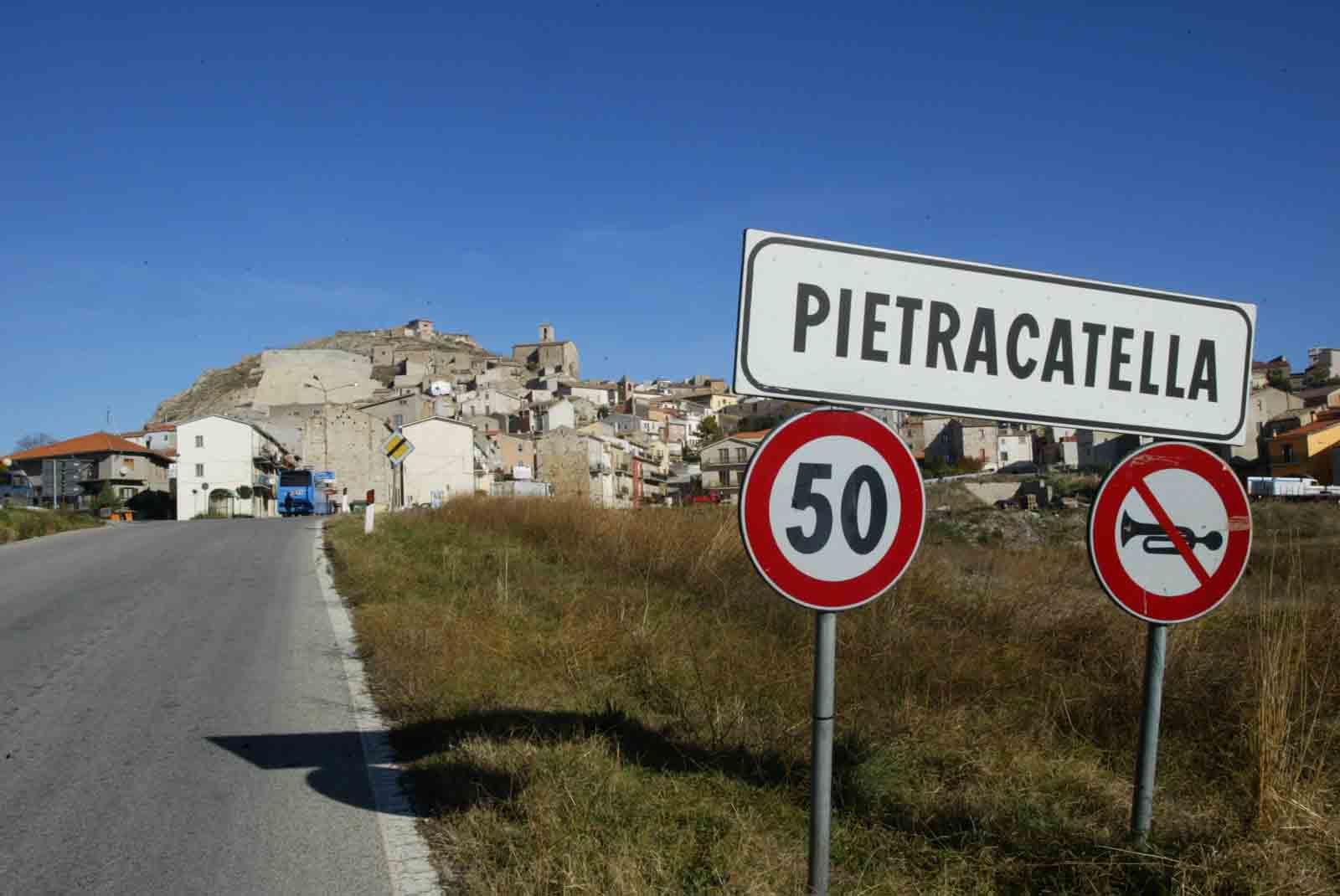 https://www.quotidianodelsud.it/wp-content/uploads/2026/09/pietracatella.jpg