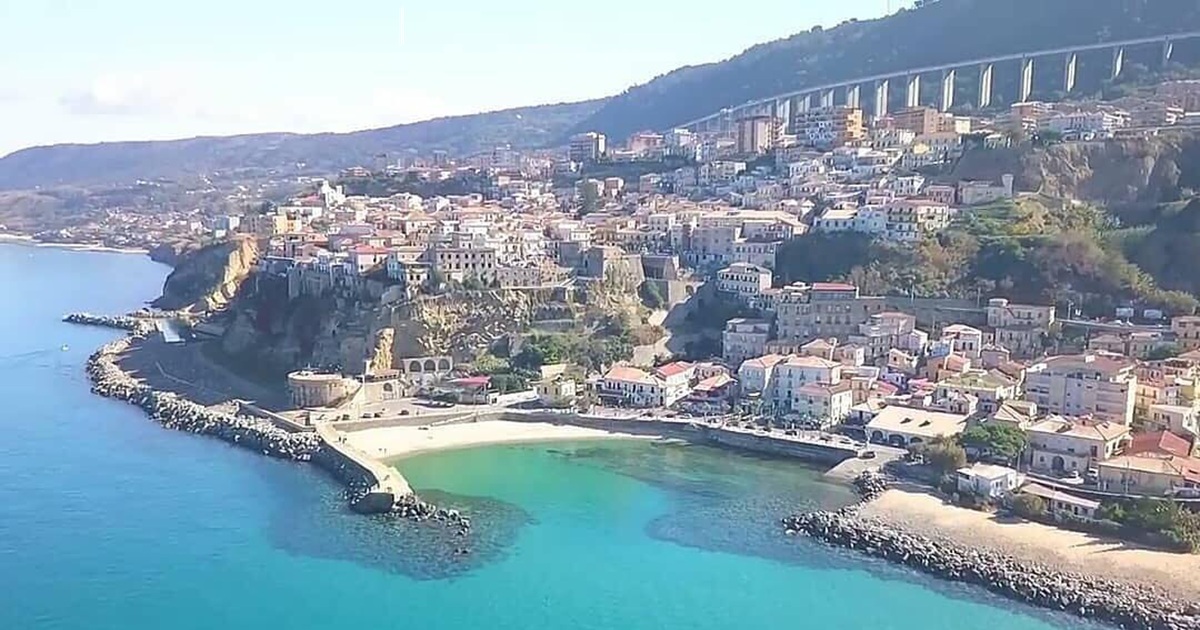 https://www.quotidianodelsud.it/wp-content/uploads/2026/09/pizzo-panorama.jpg