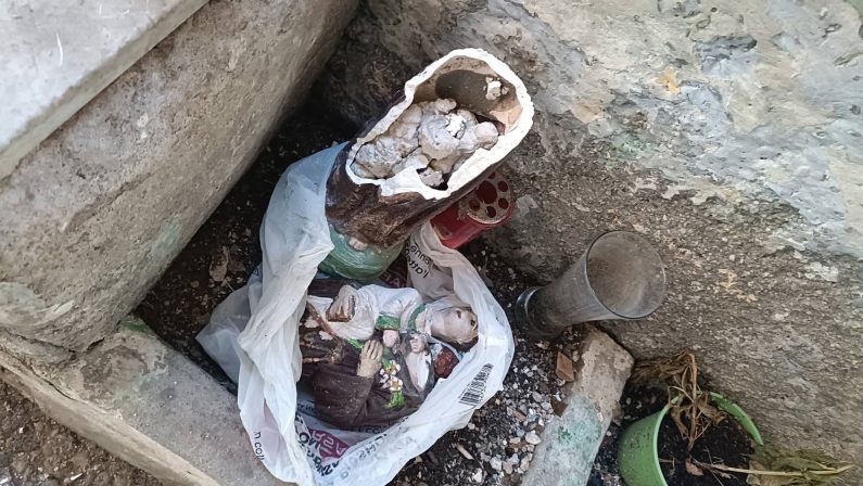 Pizzo, statua di Sant’Antonio di Padova distrutta dai vandali