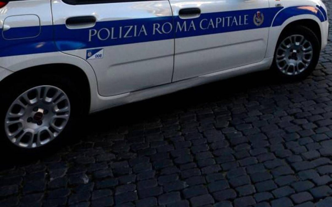 Roma, donna accoltellata a Tor di Valle: arrestato 24enne