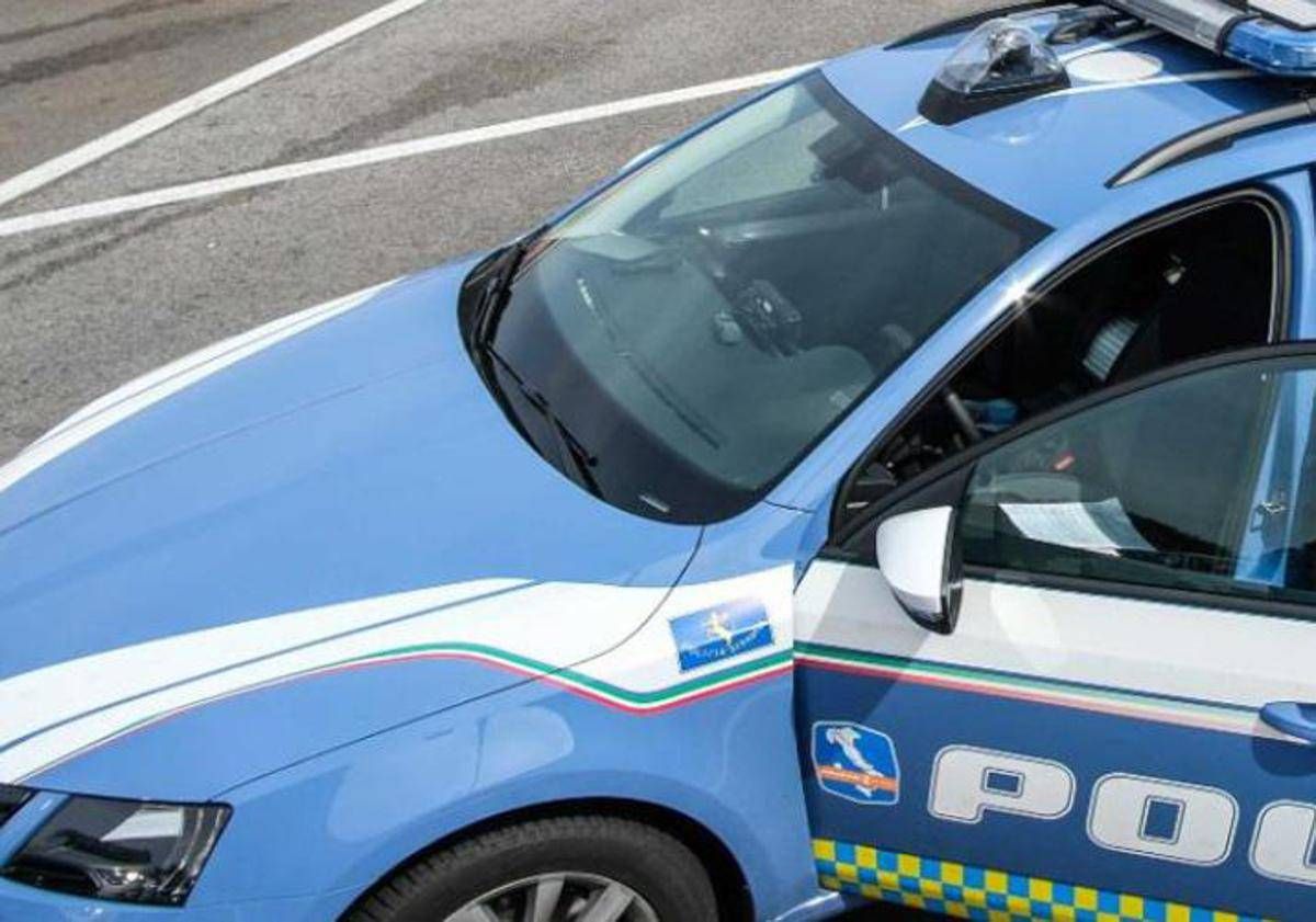 https://www.quotidianodelsud.it/wp-content/uploads/2026/09/polizia-stradale88-fg.jpeg