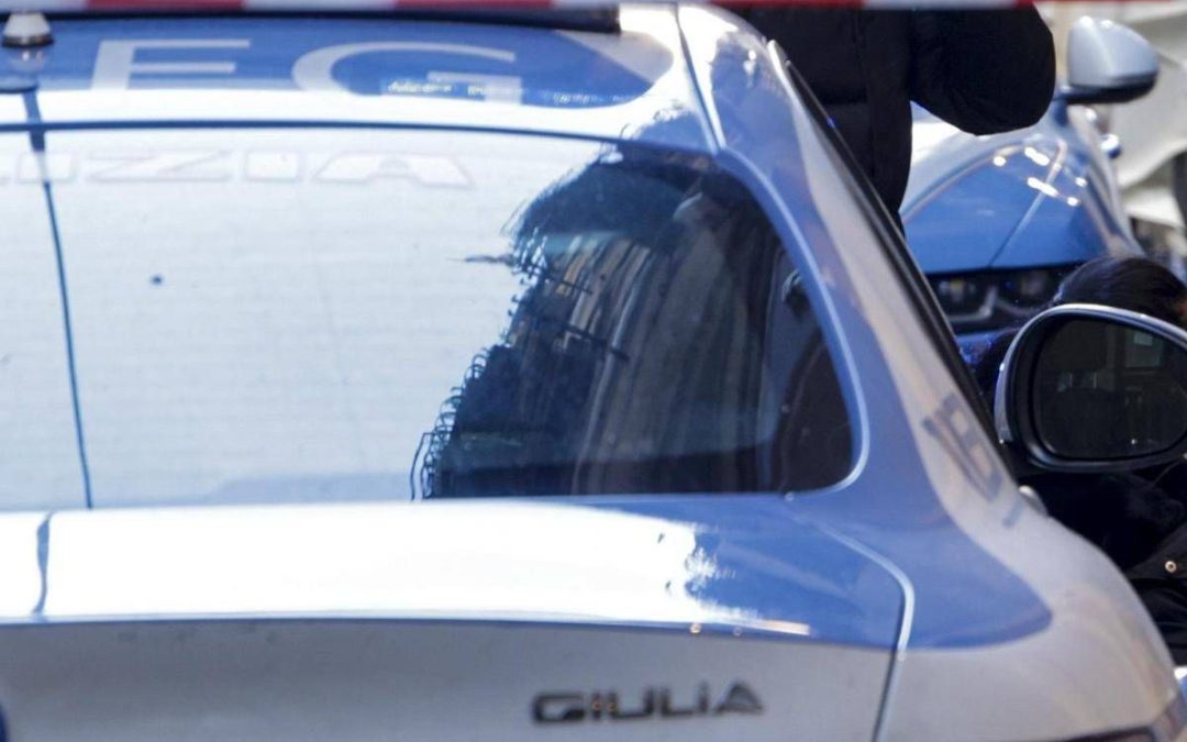 Molestie a 13enne, questore emette avviso orale a commesso minimarket