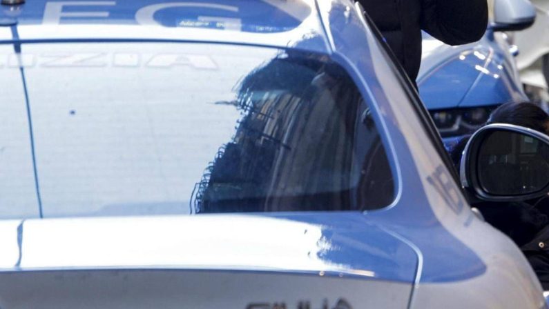 Molestie a 13enne, questore emette avviso orale a commesso minimarket