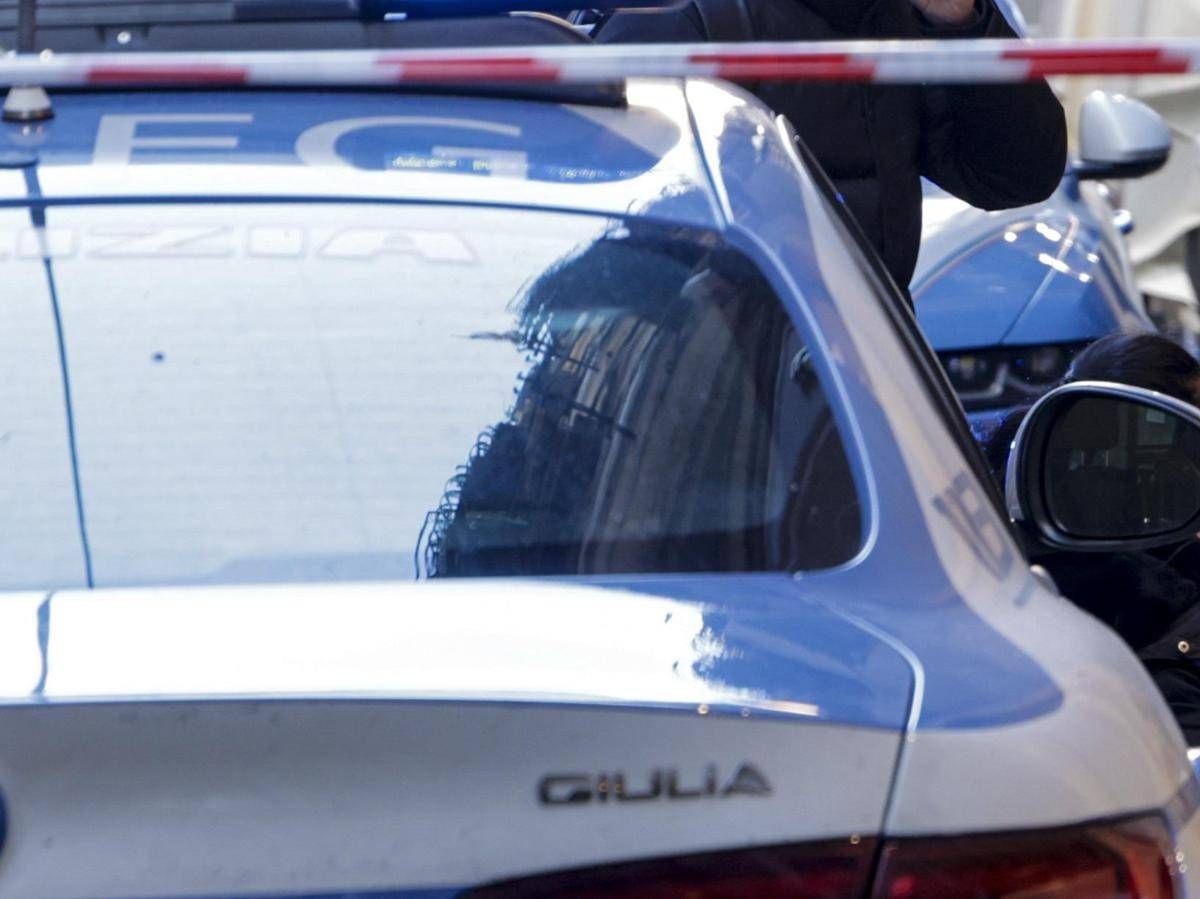 https://www.quotidianodelsud.it/wp-content/uploads/2026/09/polizia-volante-ipa-fg.jpeg
