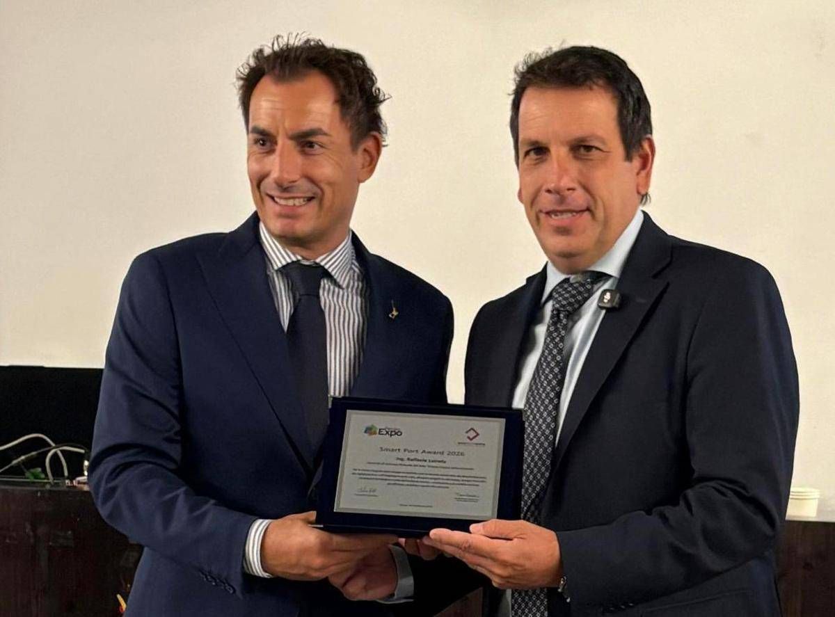 https://www.quotidianodelsud.it/wp-content/uploads/2026/09/premiazione-smart-ports-award-us.jpeg