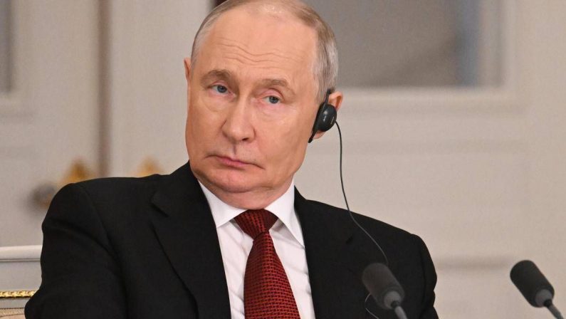 Ucraina-Russia, le minacce di Mosca: “Europa avvicina armi nucleari, Polonia può sparire in 2 giorni”