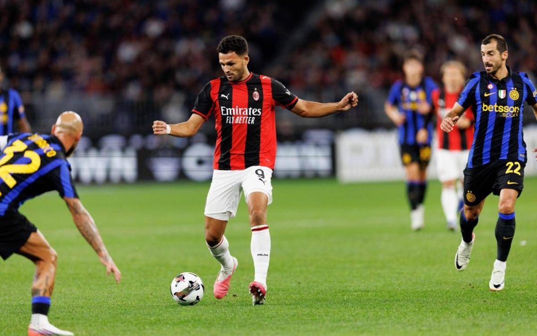 Anticipi e posticipi Serie A, Como-Roma l’11/10 alle 12,30 e derby Milano il 31/10 alle 20.45