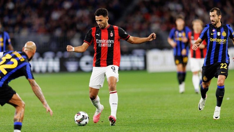 Anticipi e posticipi Serie A, Como-Roma l’11/10 alle 12,30 e derby Milano il 31/10 alle 20.45