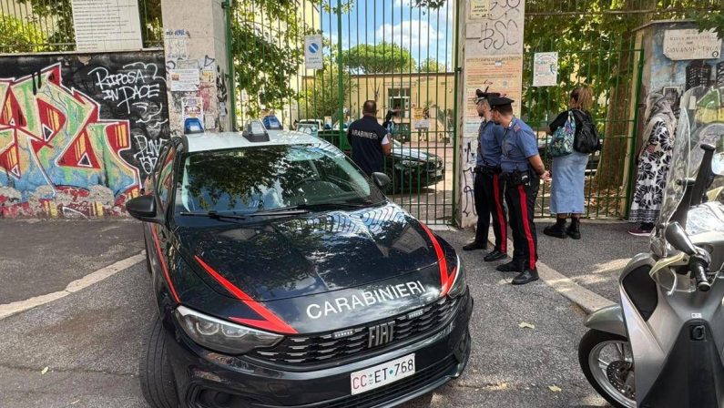Prof accoltellata, Valditara: “Studente è ragazzo tranquillo, possibile ruolo social e siti violenti”