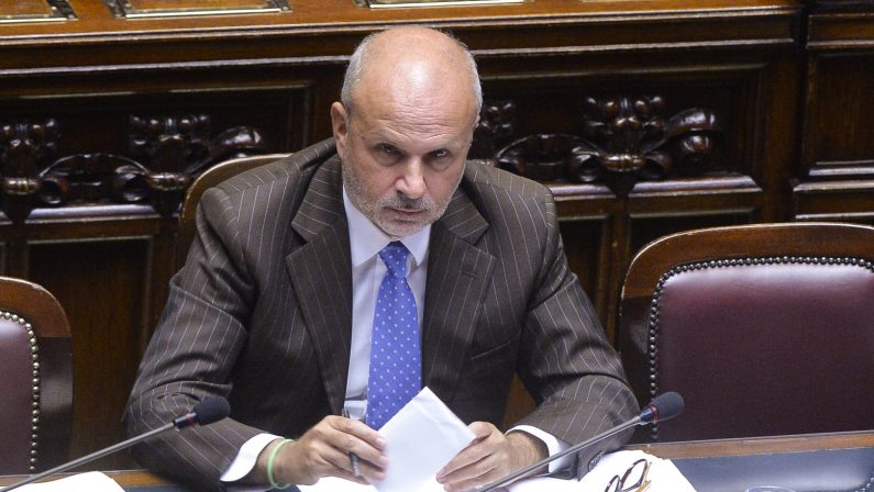 Schillaci “Al lavoro per un Piano nazionale per la prevenzione del suicidio”