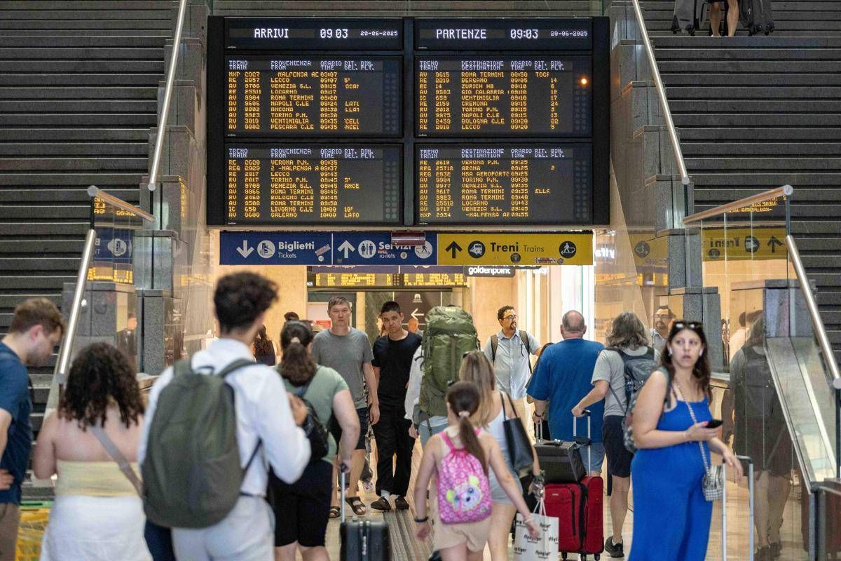 https://www.quotidianodelsud.it/wp-content/uploads/2026/09/sciopero-treni-ipa.jpeg