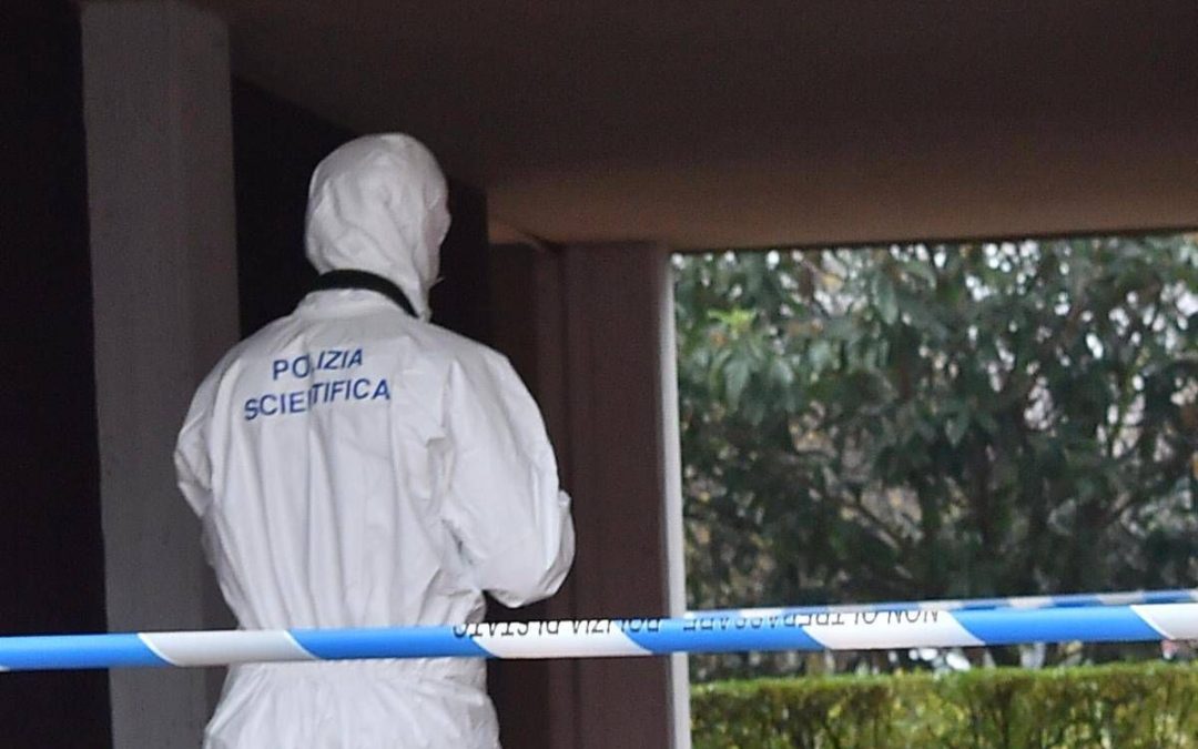 Pavia, trovato morto in casa il 24enne che pochi giorni fa aveva subito un’aggressione omofoba