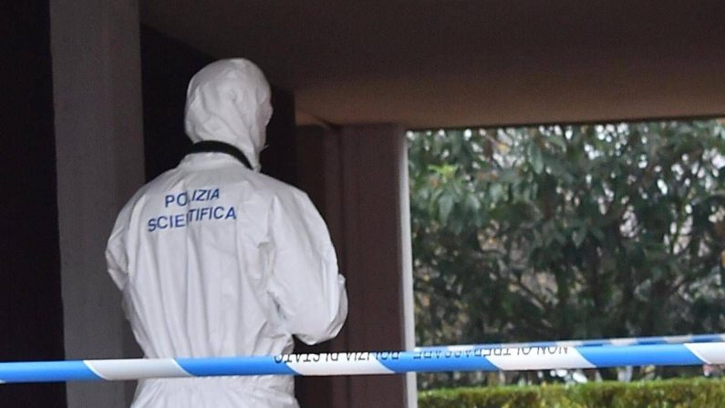 Pavia, trovato morto in casa il 24enne che pochi giorni fa aveva subito un’aggressione omofoba